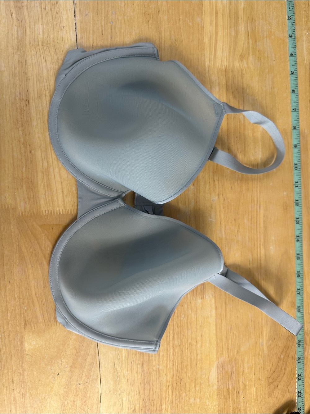 SKIMS Smooth Light Gray T-Shirt Bra - Molded Underwire